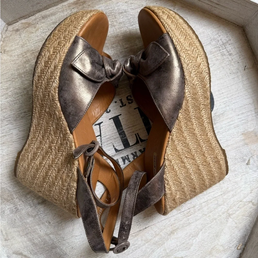 Paul Green Women's Metallic Brown Espadrilles